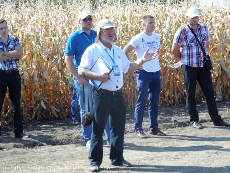 Сучасні погляди на вирощування кукурудзи ДЕКАЛБ на дощуванні та краплинному зрошенні